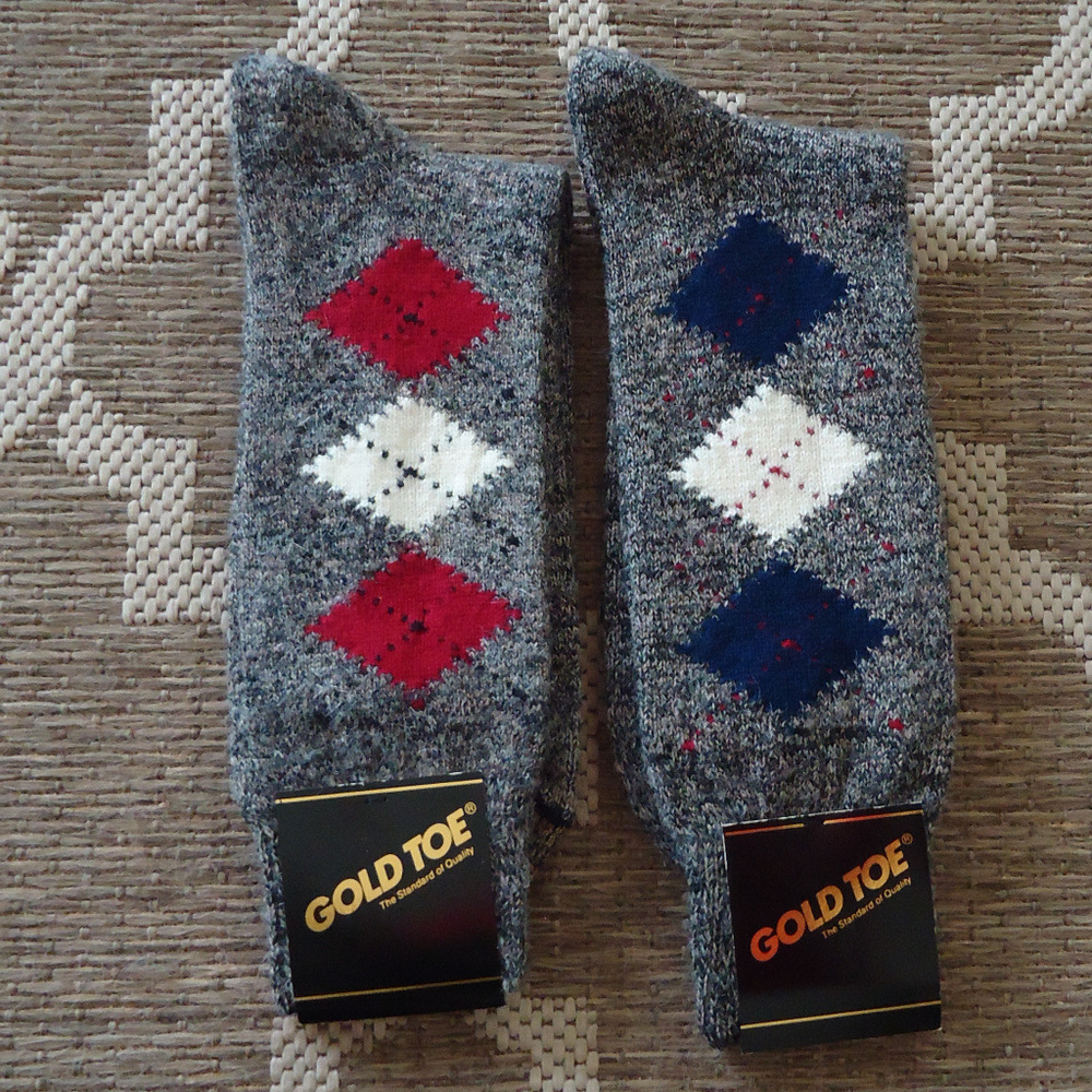 Gold Toe socks 2-pairs